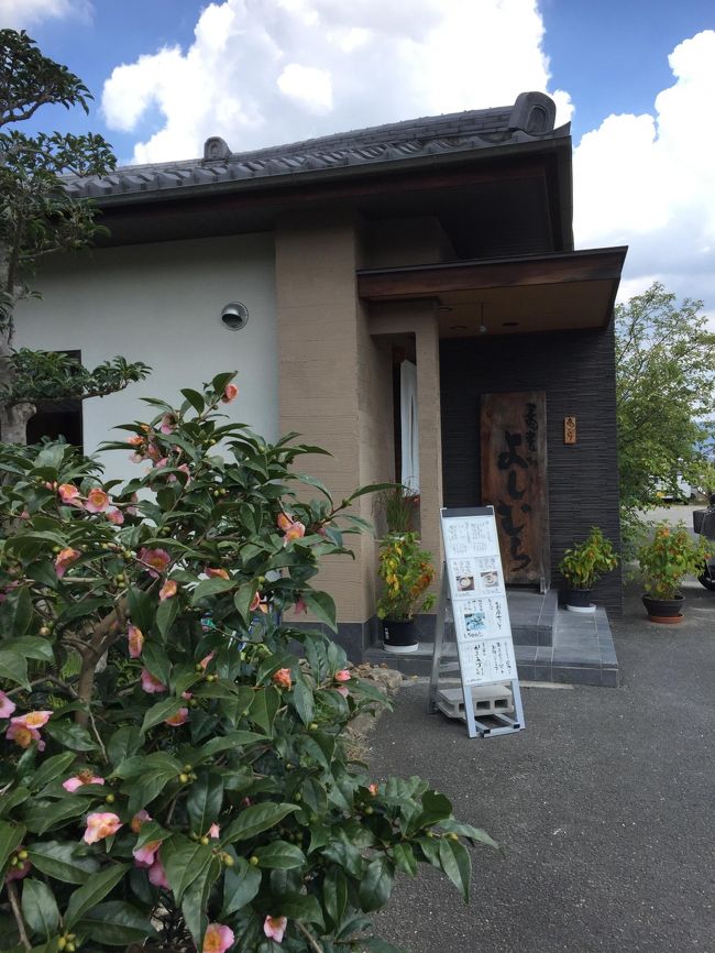 そろそろ、お腹がすいてきたのでそば処にやってきました