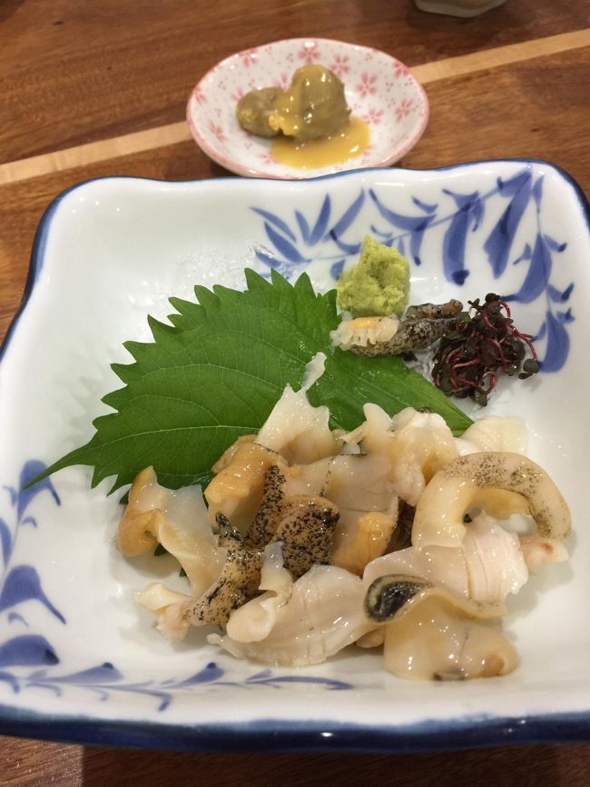 つぶ貝の刺身<br />新鮮な肝を酢味噌でいただきました～<br />こりこりして、うまぁー