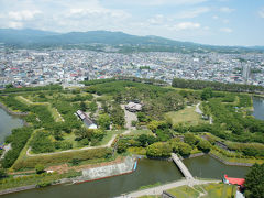 エレベーターで一気に上までいって、五稜郭とご対面です。

綺麗な星形！
カメラに収まりきらないっ(◎_◎;)