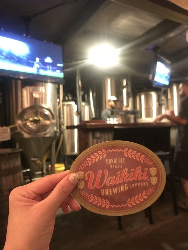 夜はさくっと飲みにワイキキブリューイングへ🍺