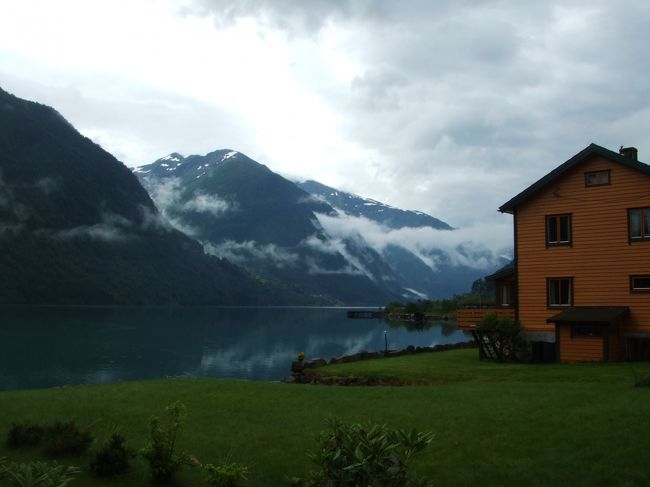 翌日はフロムまで移動し、フロムからはフロム鉄道で、ベルゲンへ移動します。