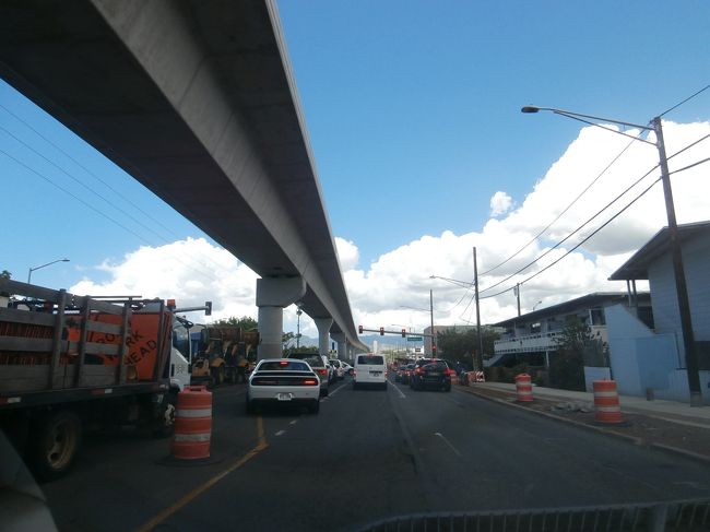 お昼ごはんを食べに来ました