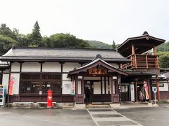 山寺駅に着きました。
