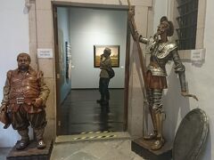 なぜだがドン・キホーテの銅像があちらこちらにあるグアナファト。ドン・キホーテ博物館にも行ってみました。小さいかと思いきや中は結構広くて絵画や銅像がズラリ。見応えがありました。