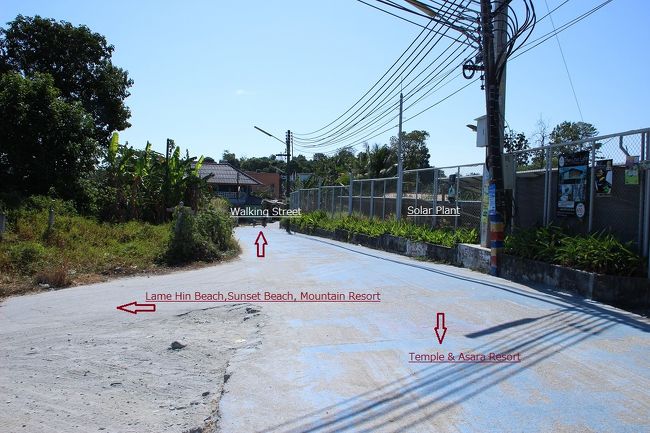 ☆Route from the Mountain Resort to the Pattaya Beach @ Koh Lipe Tahi<br /><br />上記の十字路をパタヤビーチ方面に進むと<br />ソーラープラント＆リサイクルセンターの丁字路です。<br />左折すればWalking Street 方面。<br />右折すれば仏教寺院やAasra Resort方面。