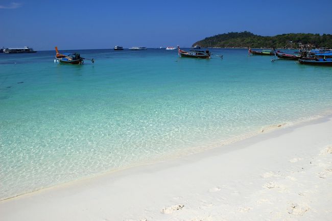 ☆Pattaya Beach Walking @ Koh Lipe Thai<br /><br />◎Art Beach Club前辺り。