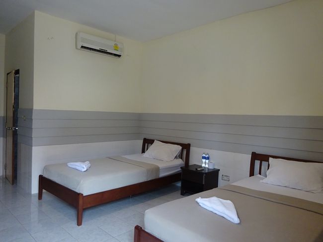 Mac garden resort and restaurant <br /><br />まぁ広いし清潔感はあります。<br />1人500円だったらいいかぁ。