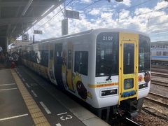 松山には14：20着
定刻より6分遅れ

ロッカーからキャリーを出したら伊予鉄市内電車に乗ります。

