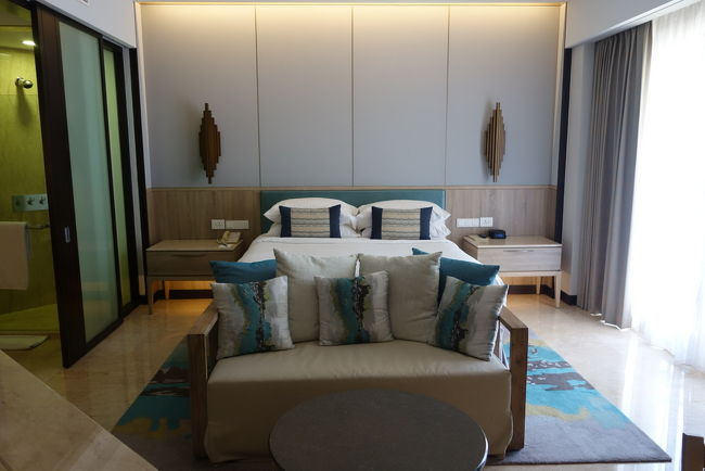 5日間滞在するお部屋。<br />スイートも憧れますが、価格重視で一番リーズナブルなお部屋にしてもらいました。充分に広さも設備もあります。