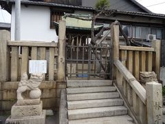 港の近くにある住吉神社