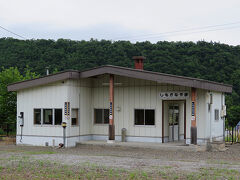 移動中なので、駅くらいしか撮る物がない。