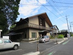 こども図書館　（13:00）

30年前に一度入ったことがあります。