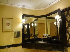 ホテルのトイレです。とても綺麗でした。