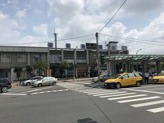 真ん前が台鉄新営駅だった
いい感じ