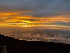 ハレアカラ山山頂からのサンセット