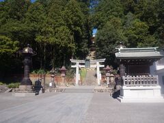 次に鹽竈神社に行きました。

海上安全・大漁満足・武運長久・国家安泰・安産守護・延命長寿、交通安全、必勝・成功とありとあらゆるお願いごとを聞いてくださる神社とのことです。