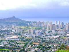 最後にもう一度、ワイキキエリアを含む代表的な風景を撮影！
これで、ほぼ撮影ツアーが終了しました。
フォトグラフツアーといっても、撮影方法を教えてくれるわけではなく、各スポットまで連れて行ってくれ、自由撮影。リーダーは話し好きで、時々撮影した写真を見せてくれる程度でした（笑）移動は、結構長距離だったので、$40なら許せますよね。