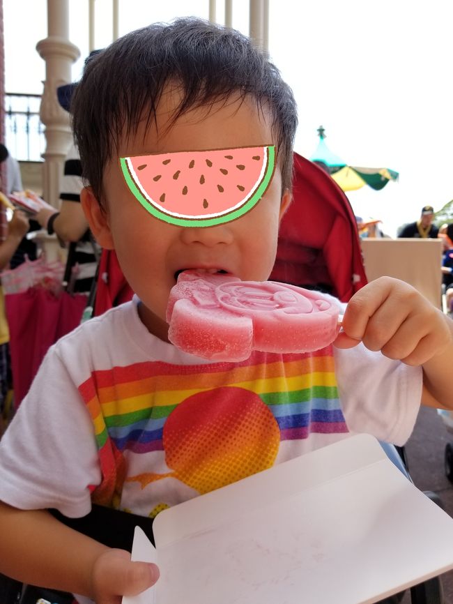 と、息子。暑いもんね。