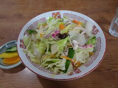 伊座敷で各自自由に昼食。ラーメン屋でちゃんぽんを頂きました（700円）。