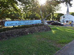 KCCの停留所に到着っ！
たくさんの人が続々と会場内に入って行きます驚