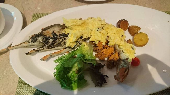 これはエビ笑　見た目がちょっと笑えます<br />エビの身はほとんど見当たらずほぼ卵でした。