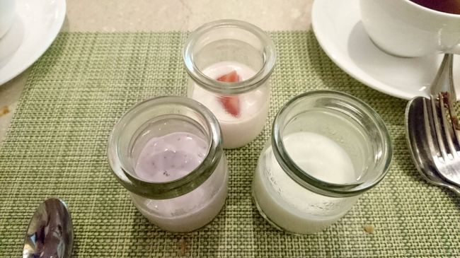 ヨーグルトが美味しくてハマる私。<br />5カップいただきました(^^)<br /><br />いや～朝食はいまいちだったなぁ|(￣3￣)|