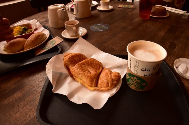 とりあえずそれぞれ注文した