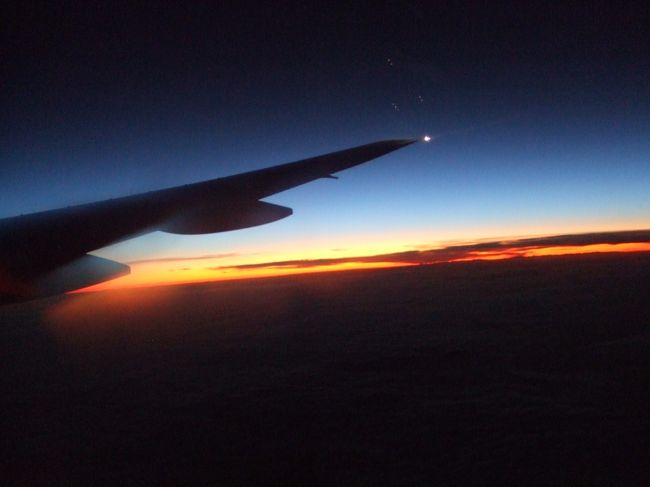 飛行機から見る2009年初日の出です。