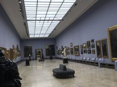 ここにダヴィンチの絵画があると間違えて、入ってしまった織物会館3階の国立クラクフ美術館。沢山別館ならびに本館があります。