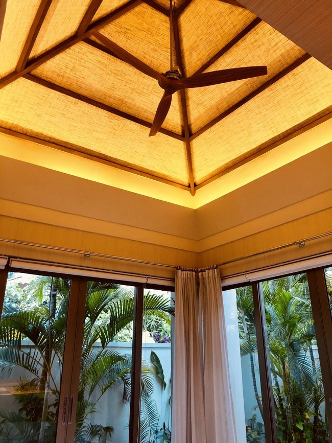 天井が高いので空間がとても広く感じられます☆