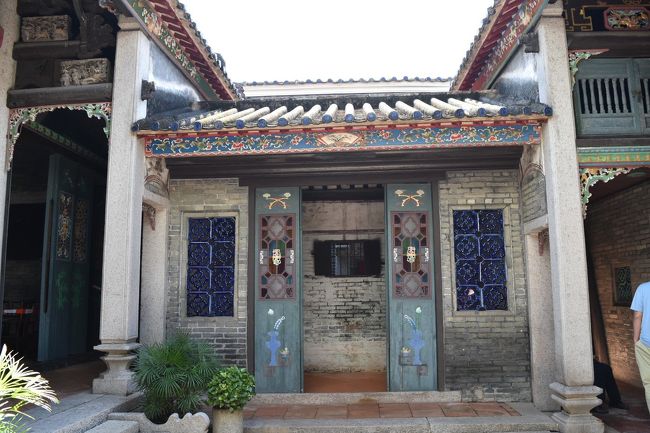 覲廷書宅の中です。