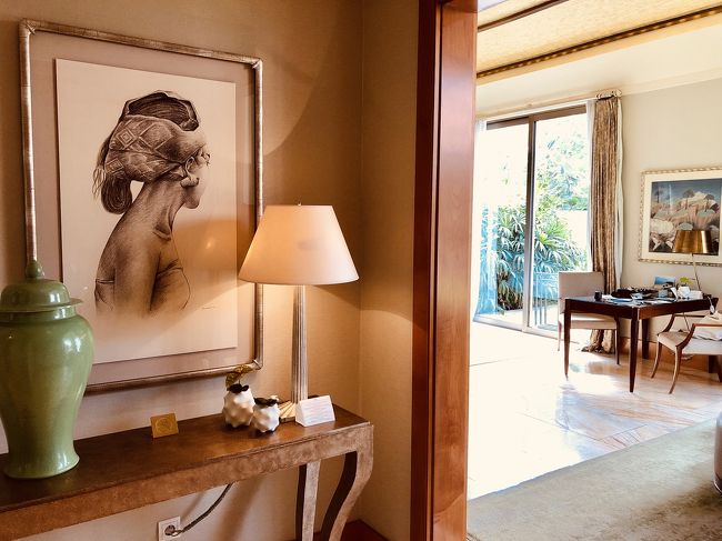 玄関入ったところ。<br />インテリアもとっても素敵なんです！！