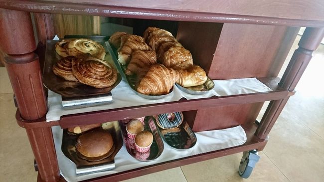 パンは食べませんでした。<br />オーダーの料理でもう満足☆<br />朝食一気に紹介します。