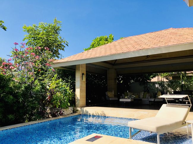 奥はプライベートガーデン<br />毎日快晴♪