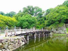 大手門橋

重厚な造りです