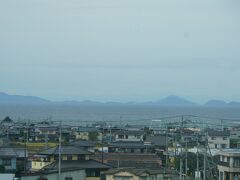海がきれい～

写真は撮れなかったけど、
宇和島駅の出発直後（到着直前）の車窓が最高でした。