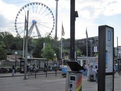 遊園地のリセベリ（Liseberg）前も通りました。
ここからもバスに乗ることができるようです。

