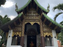 「Wat Umong Mahatherachan」