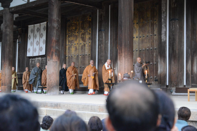 観月讃仏会法要は、間もなく・・・<br />