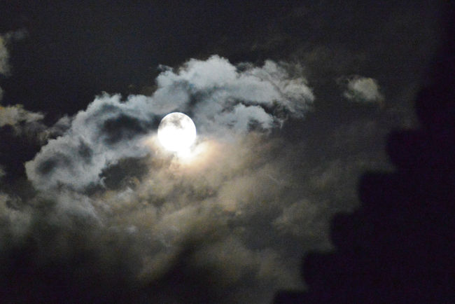 １９時１２分。<br />