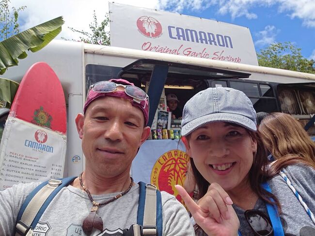 ガーリックシュリンプへ<br />前回も今回も某有名店は行列でツアーの時間もあるのでガイドさんオススメのココ！日本人の方がされてます。