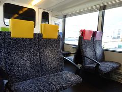 一路、クール（Chur）へ。普通列車ではありますが、時速160km/hで田園地帯を駆け抜けます。