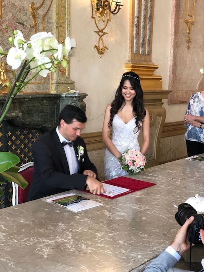 ミラベル宮殿での結婚式 そしてローカル的な祝宴 ザルツブルク オーストリア の旅行記 ブログ By Hiroさん フォートラベル