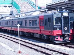 一時間半で会津若松駅に到着。レンタカーで大内宿を目指す。