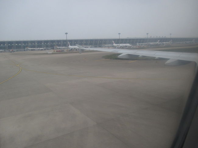 上海着（15:20）15:20<br />＊（予）実を示す。<br />