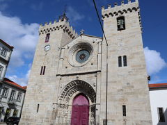 カテドラルへ。