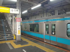 京浜東北線で川崎駅に向かいました。