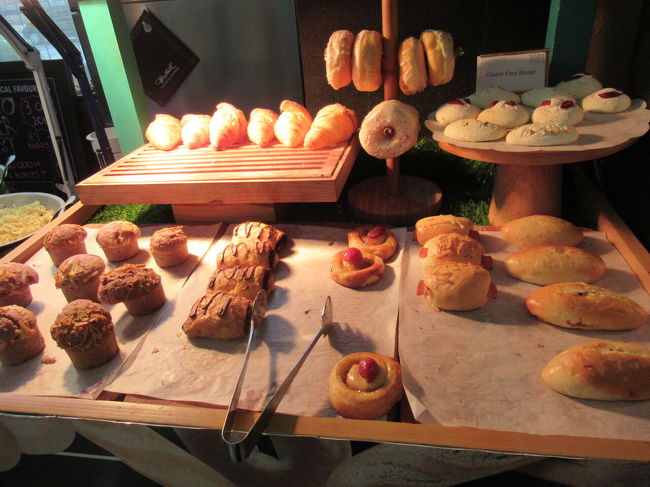 パンやドーナツ<br /><br />ここのスタッフたちはとても親切。