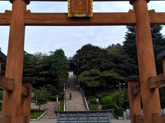 馬場通りに面する宇都宮二荒山神社へ。
日光にも二荒山神社があるけど、日光のものとは関係はないのだとか……