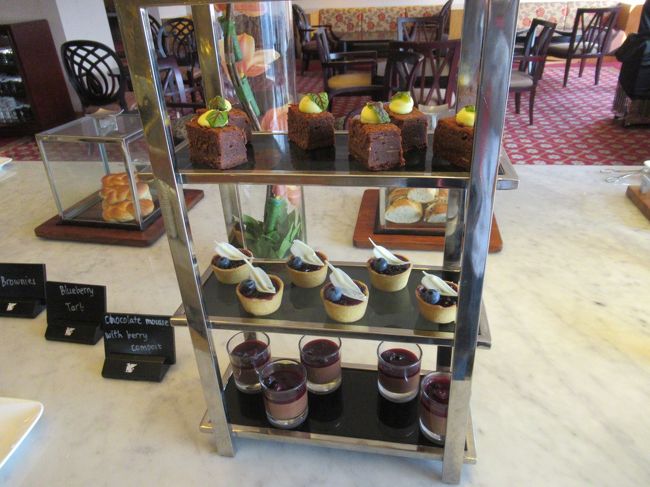 ケーキも違った